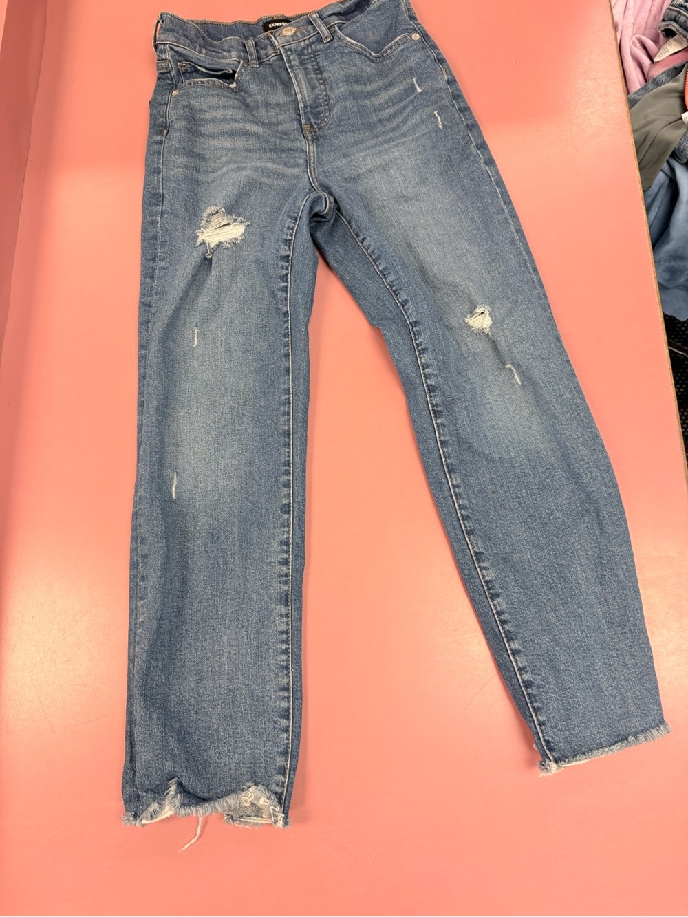 Express Women's Light Blue Distressed Straight-Leg Jeans